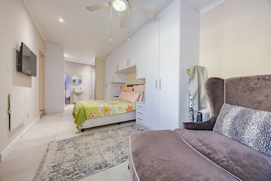 4 Bedroom Property for Sale in Royal Ascot Western Cape